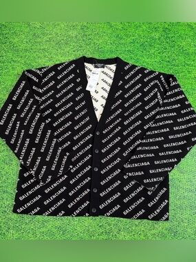 BALENCIAGA 22AW All Over Logo Cardigan (Size 4) Oversized 26x29 Cotton Black AOP